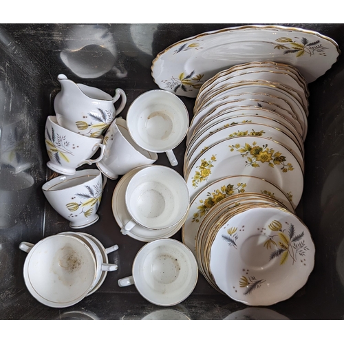 578 - Part tea service - mixed - By Colclough & Arklow