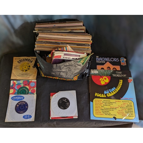 769 - Quantity of mixed Easy listening LPs and singles