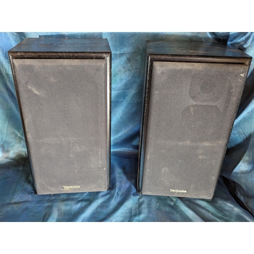 873 - 2 Technics speakers SB-C570  -  49 x 27 x 22cm