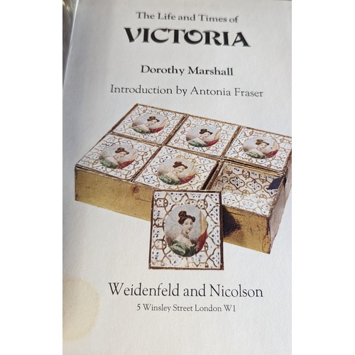 607 - The life and times of the Kings and Queens of England - 25 Volumes - Weidenfeld & Nicolsen.   From t... 