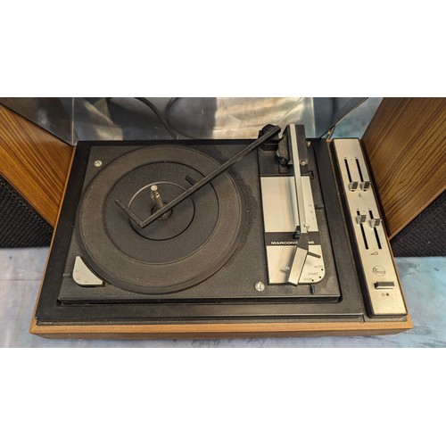 1088 - A Maroniphone 4049 Record Player and speakers