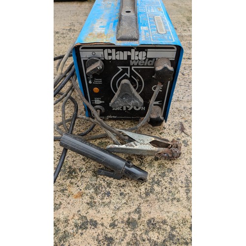 1015 - Clarke Easi Ark 190H Welder