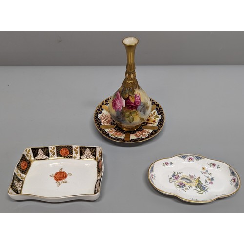 87 - Imari saucer, 2 shallow dishes, Abbydale Coal Port and Royal Worcester Stem vase.