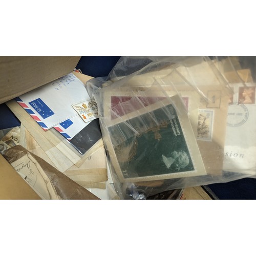 497 - Large amount of Used and unused stamps and first day covers - Worldwide, Britain, Commonwealth etc.