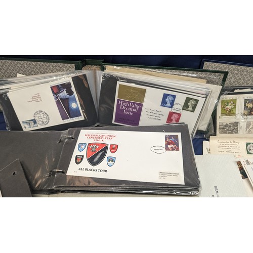 498 - A huge collection of Worldwide, Commonwealth and British First Day Covers