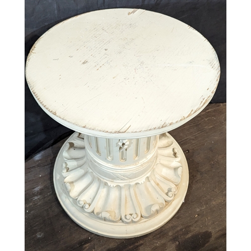 94 - Ornate Column table base - 71 x 62 x 62cm