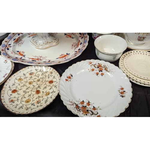 869 - A Quantity of Antique English and Continental Plates, Chargers and Bowls, Davenport, Minton , Ceres ... 