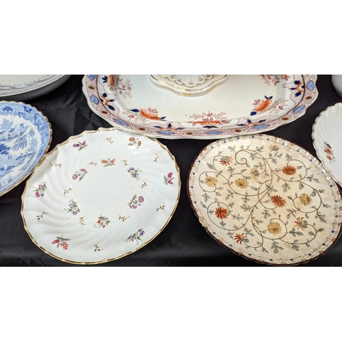 869 - A Quantity of Antique English and Continental Plates, Chargers and Bowls, Davenport, Minton , Ceres ... 