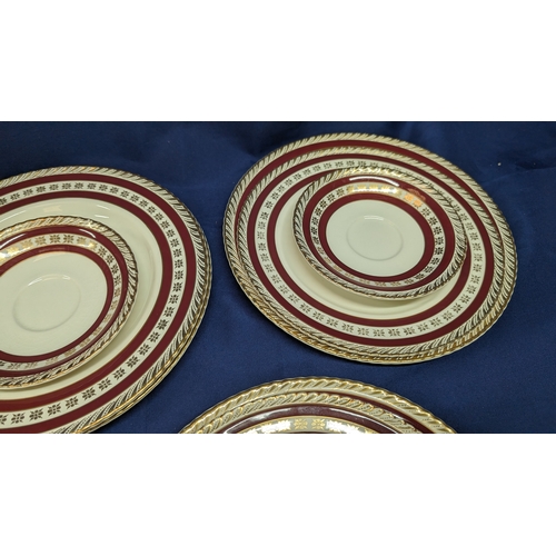 108 - Antique Ducal Crownware Part Dinner Service : 5 x Saucers ( 3 with crazing ), 3 x Side Plates - all ... 