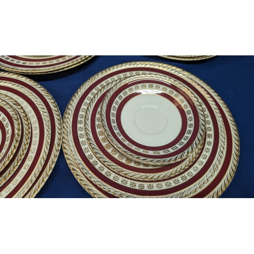 108 - Antique Ducal Crownware Part Dinner Service : 5 x Saucers ( 3 with crazing ), 3 x Side Plates - all ... 