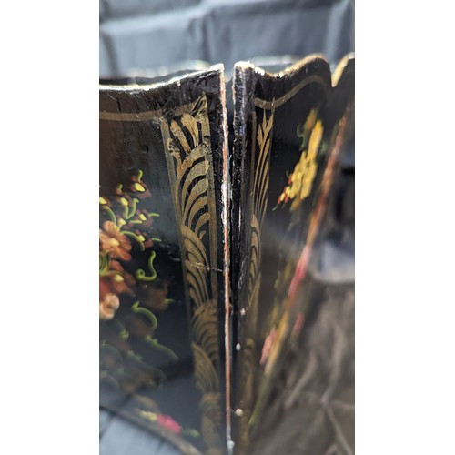 1173 - A hand painted floral wooden bin - Requires repair / regluing of one panel as pictured - possibly Co... 