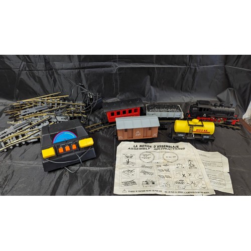 629D - Vintage French Electric Train Set