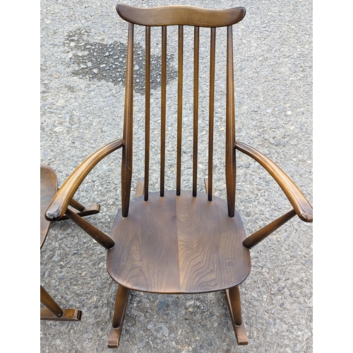 102 - A pair of Ercol Windsor rocking chairs - Goldsmith