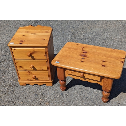 445 - Pine Drawers x 3 and Table