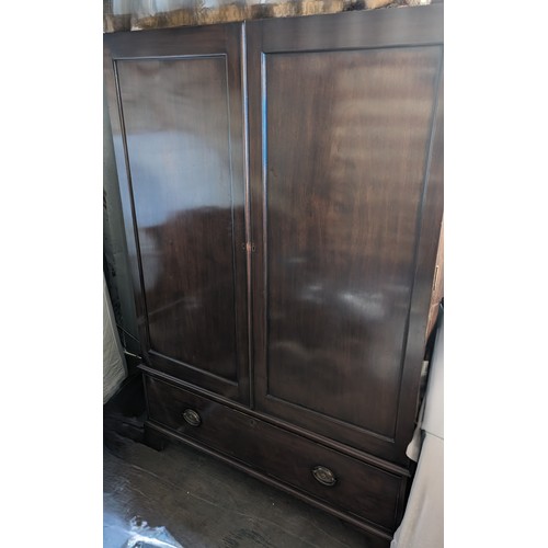 1139 - Large Wardrobe with Drawer in 2 parts