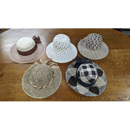 1222 - 5 x Ladies Straw Summer Hats . From the Country Estate