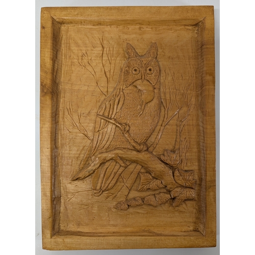 383 - 3x Carved Wall Hangings - Owl, Hedgehog and Bird of Prey.