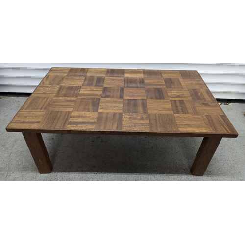 62 - A Mid Century Design Parquet Coffee Table - 93 x 59 x 36cm