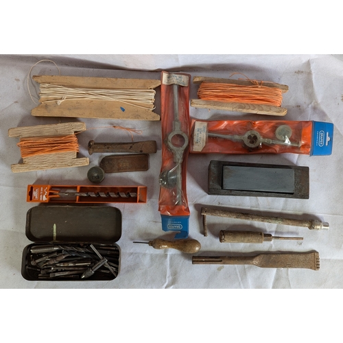 1765 - Selection Of Mixed Tools In Red Crate