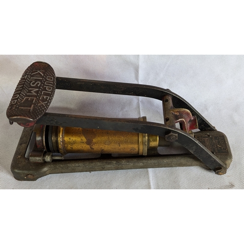 1769 - Duplex Kismet - Junior Foot Pump In Original Wooden Box