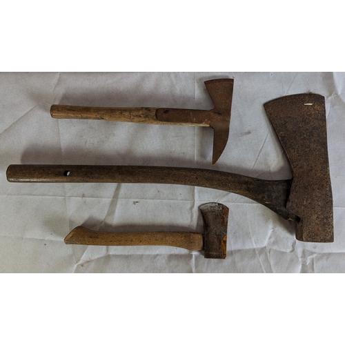 1771 - 3 Assorted Axes