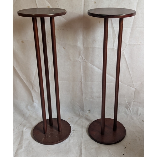 1166 - Pine Bar Stool, Pie Crust Table And 2 Plant Stands