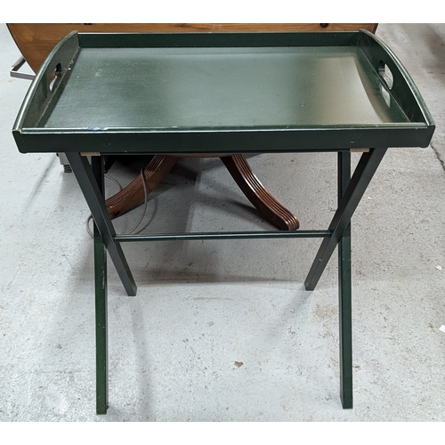 68 - Green Butlers Tray On Stand