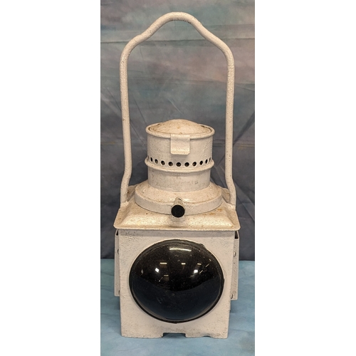 1802 - British Rail Tail Lantern