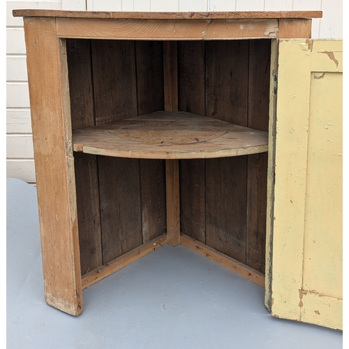 1346 - Corner Cabinet - No Base - 82 x 55 x 52cm