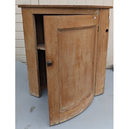 1346 - Corner Cabinet - No Base - 82 x 55 x 52cm