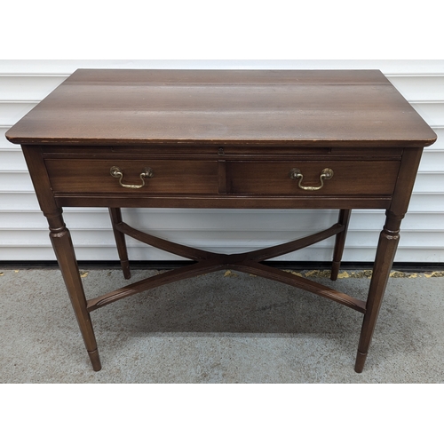 70 - A Mahogany 2 Drawer Desk - 84 x 49 x 74cm