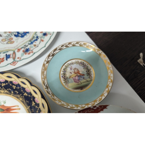 124 - A Selection of Antique China, Inc. Royal Worcester, Japanese, Aquilegia etc.