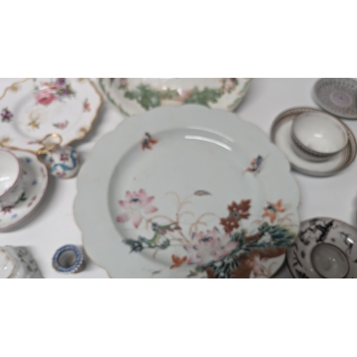 124 - A Selection of Antique China, Inc. Royal Worcester, Japanese, Aquilegia etc.