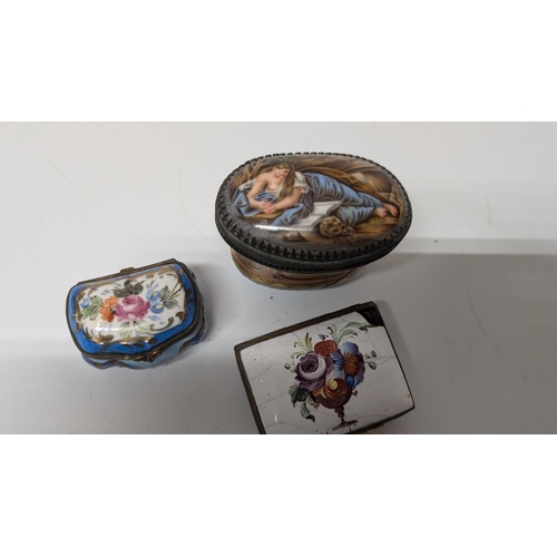 187 - A Trio of Antique Pill Boxes inc. St Mary Magdalene after Pompeo Batoni ( Italian 1708 - 1787) Porce... 