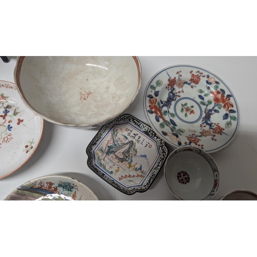 157 - A Quantity of Antique Chinese and Japanese Exportware inc. Dishes, Plates, Bowls, circa 1765 Worcest... 