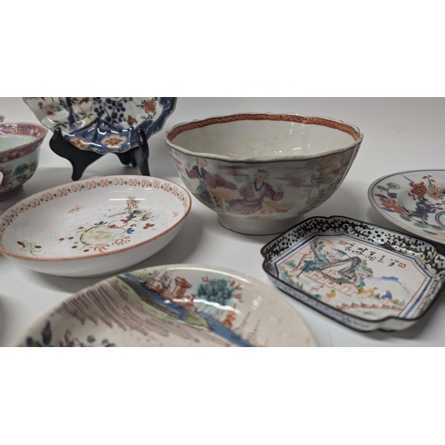 157 - A Quantity of Antique Chinese and Japanese Exportware inc. Dishes, Plates, Bowls, circa 1765 Worcest... 