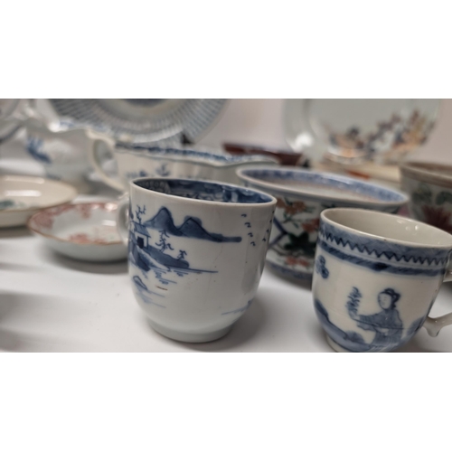 166 - A Quantity of Antique Chinese and Japanese Exportware inc. 
- 18th Century Porcelain Kakiemon Dish
-... 