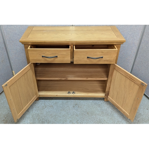 656 - Cabinet with 2x Drawers and 2x Doors 80cm H x 95cm W x 39cm D