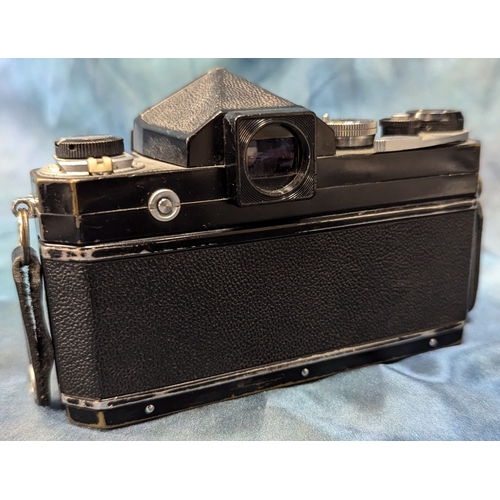 444B - Vintage Nikon 'F' SLR Camera