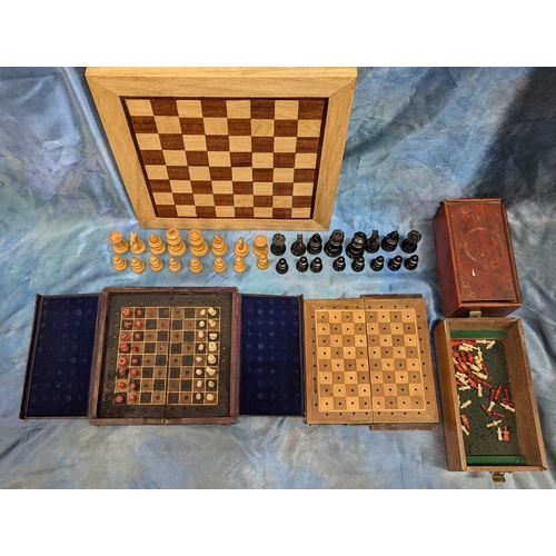 71 - Vintage Travel And Other Chess Sets (3)