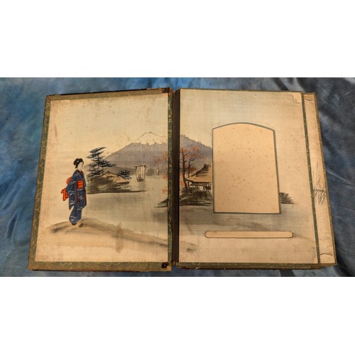 350 - A Vintage Chinese Lacquer Photograph Album - With Hand Painted Pages - Damage To Spine