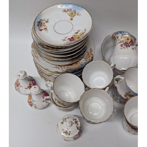 1065 - Part Dinner Service with Floral Design