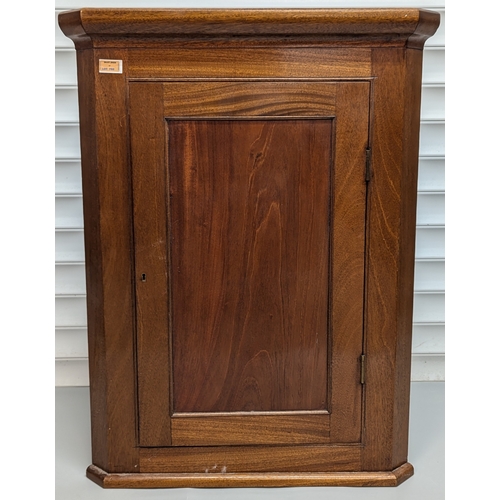 1574 - Wall Hanging Corner Cabinet with 2 Shelves - 85 x 65 x 35cm