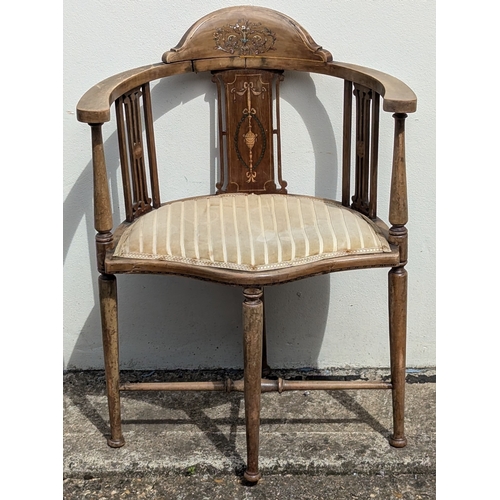 141 - Edwardian Corner Tub Chair in need of Restoration