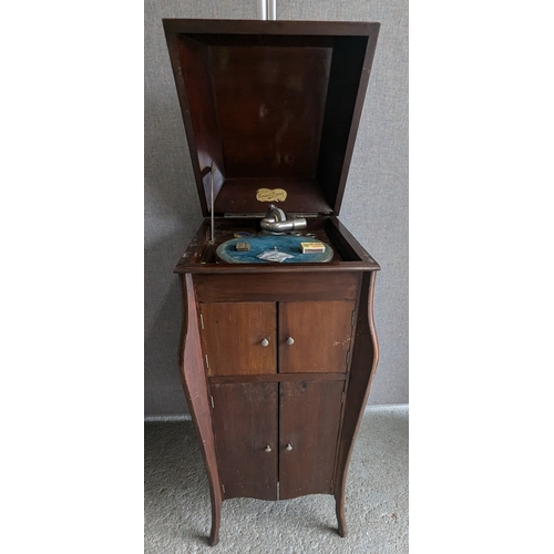 922 - HMV Studio Grand Cabinet Gramophone Model No. 10 - 1920's - In Working Order - 110 x 55 x 45cm