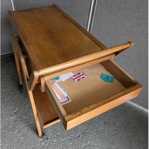 908 - Mid-Century Hostess Trolley With 2 Shelves And A Drawer - 80 x 75 x 43cm