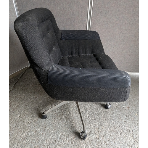 910 - Vintage Danish Swivel Office Chair