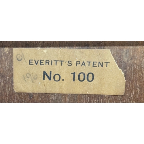 1057 - Eventts Vintage wooden trouser press