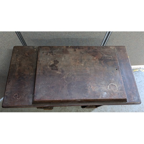 1506 - Sewing Machine Table - In Need Of Restoration - 80 x 87 x 46cm