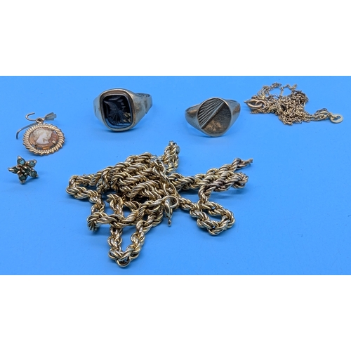 236 - A Quantity Of Scrap Gold - 9ct Jewellery 15.5gms Total Weight